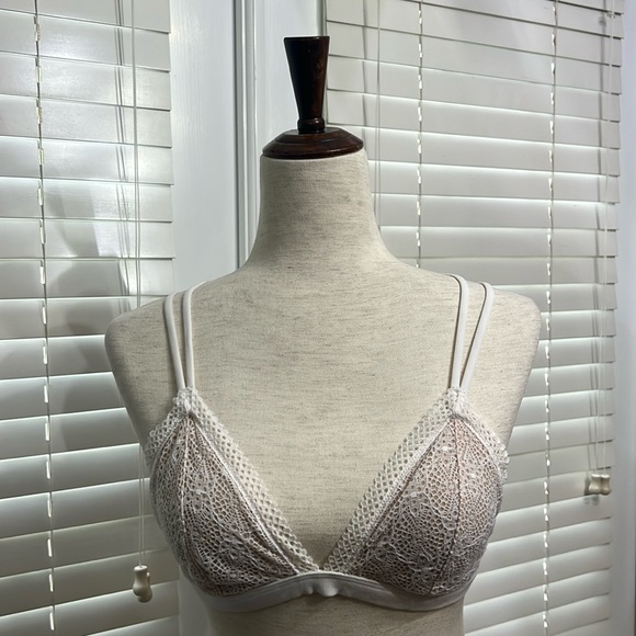 Victoria's Secret Other - Victoria’s Secret Lace Bralette